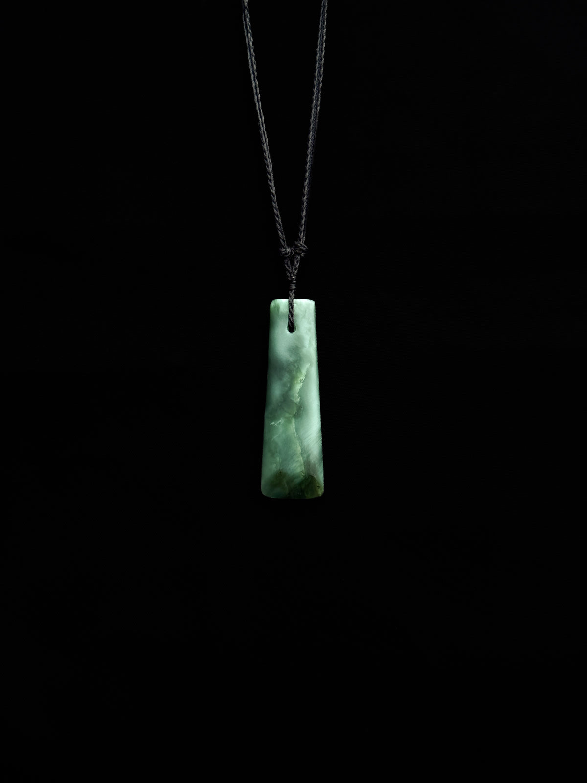 Toki - Pounamu