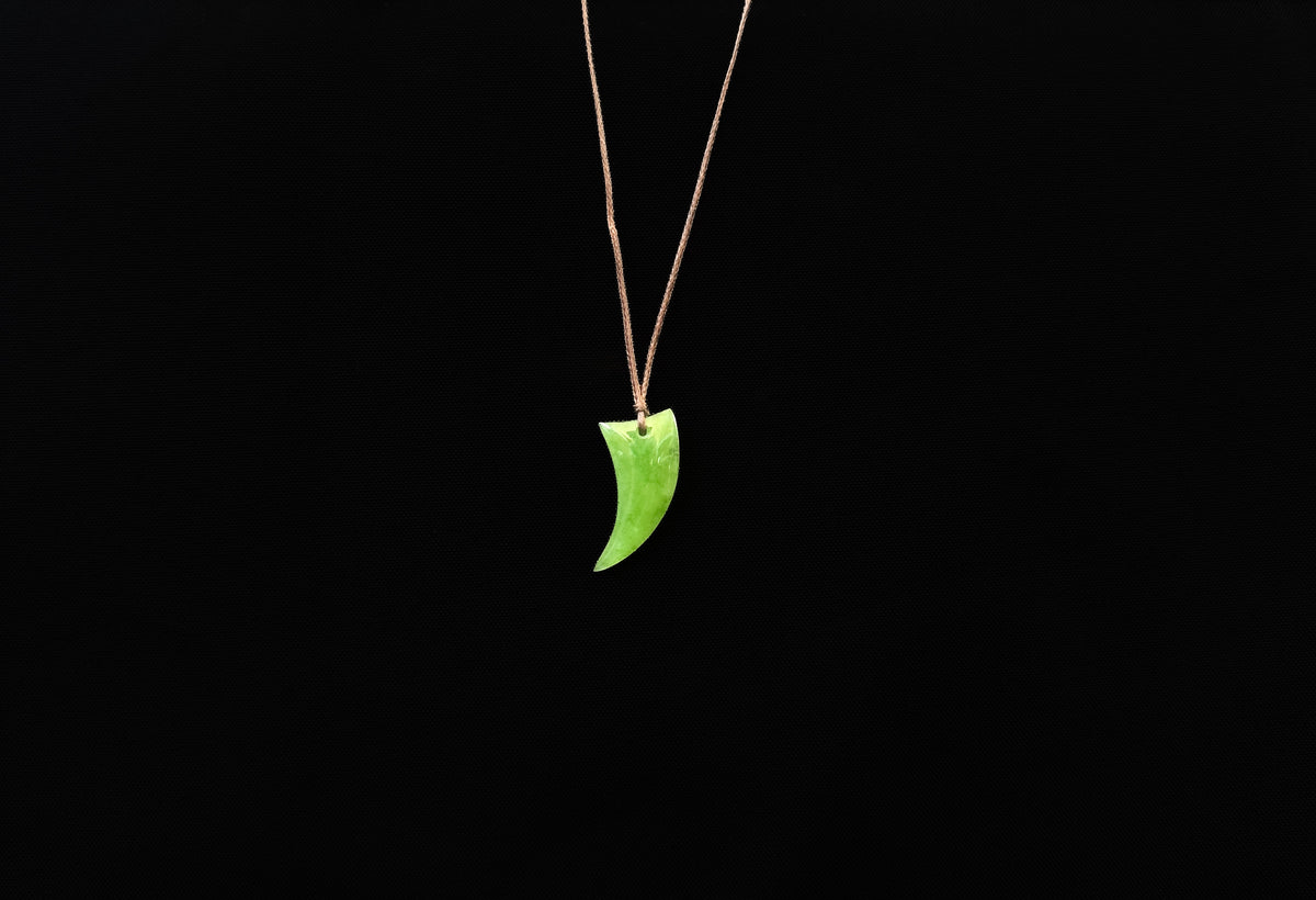 Niho - Pounamu